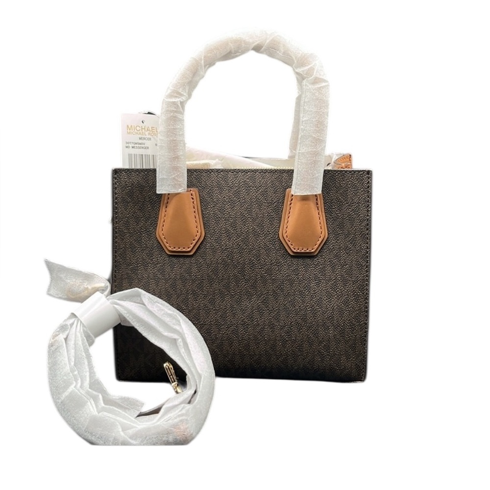MICHAEL KORS MERCER TWO-TONE LOGO PRINT CROSSBODY BAG - Picture 3 of 12